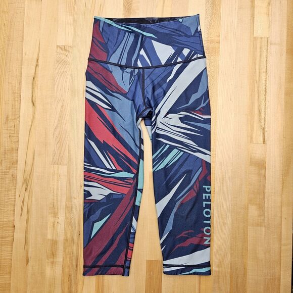 Pants - Peloton WITH X Women’s XS Expedition High Waist Capri Geometric REVERSIBLE 2021